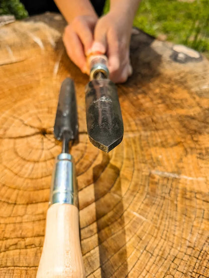 Sharp Shooter Trowel