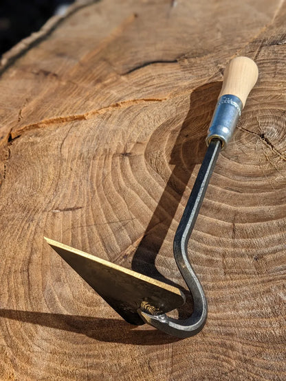 4 Piece Gift Set: Scuffle Weeder, Large Trowel, V-Hoe & Weeding Fork