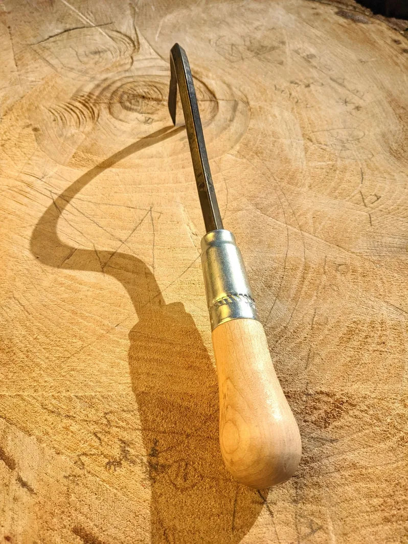 Weed Yanker, Hand Forged Garden Tool
