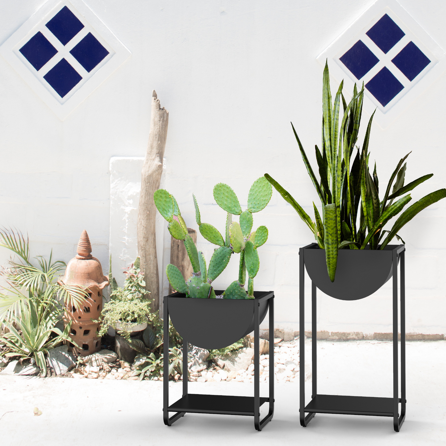Cocoyard Modern Half Moon Shape Metal Planter, Set of 2